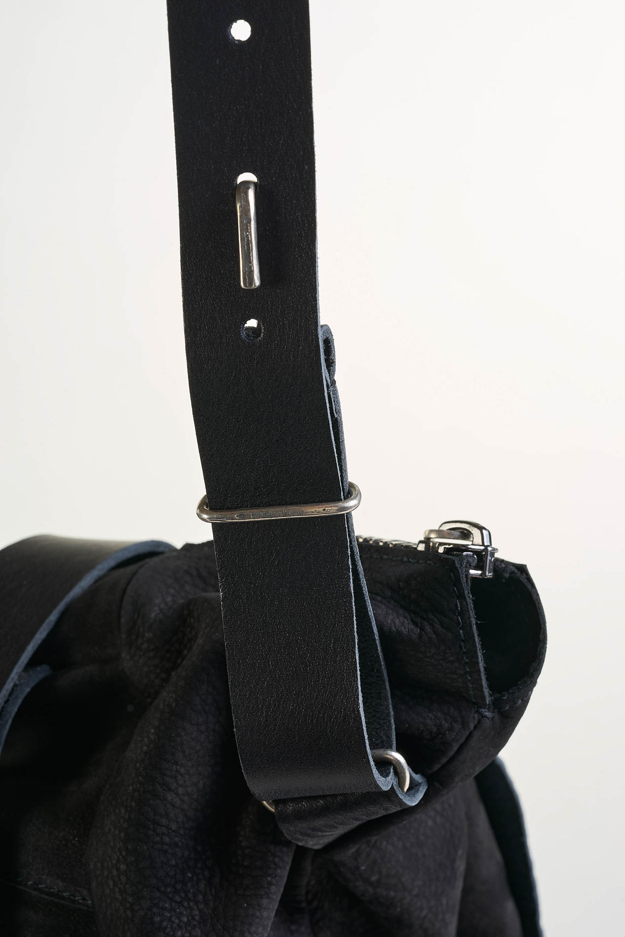 daniele basta leather and silver bags - DETAIL 2